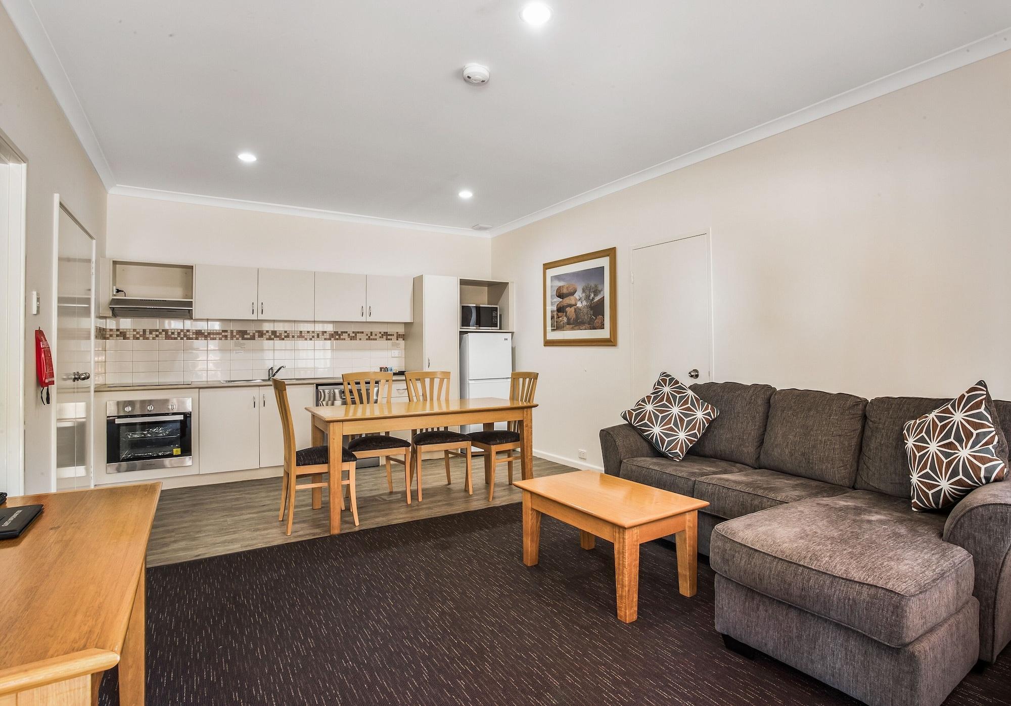 Karratha Central Apartments Екстериор снимка
