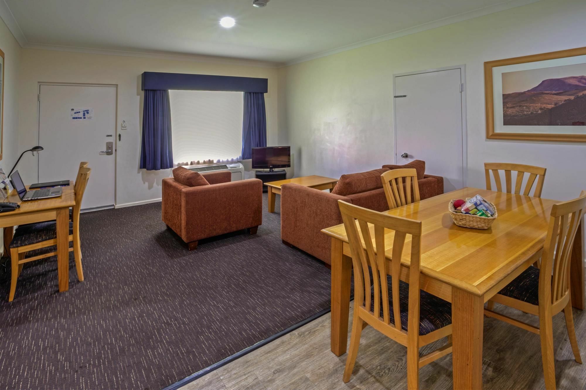 Karratha Central Apartments Екстериор снимка