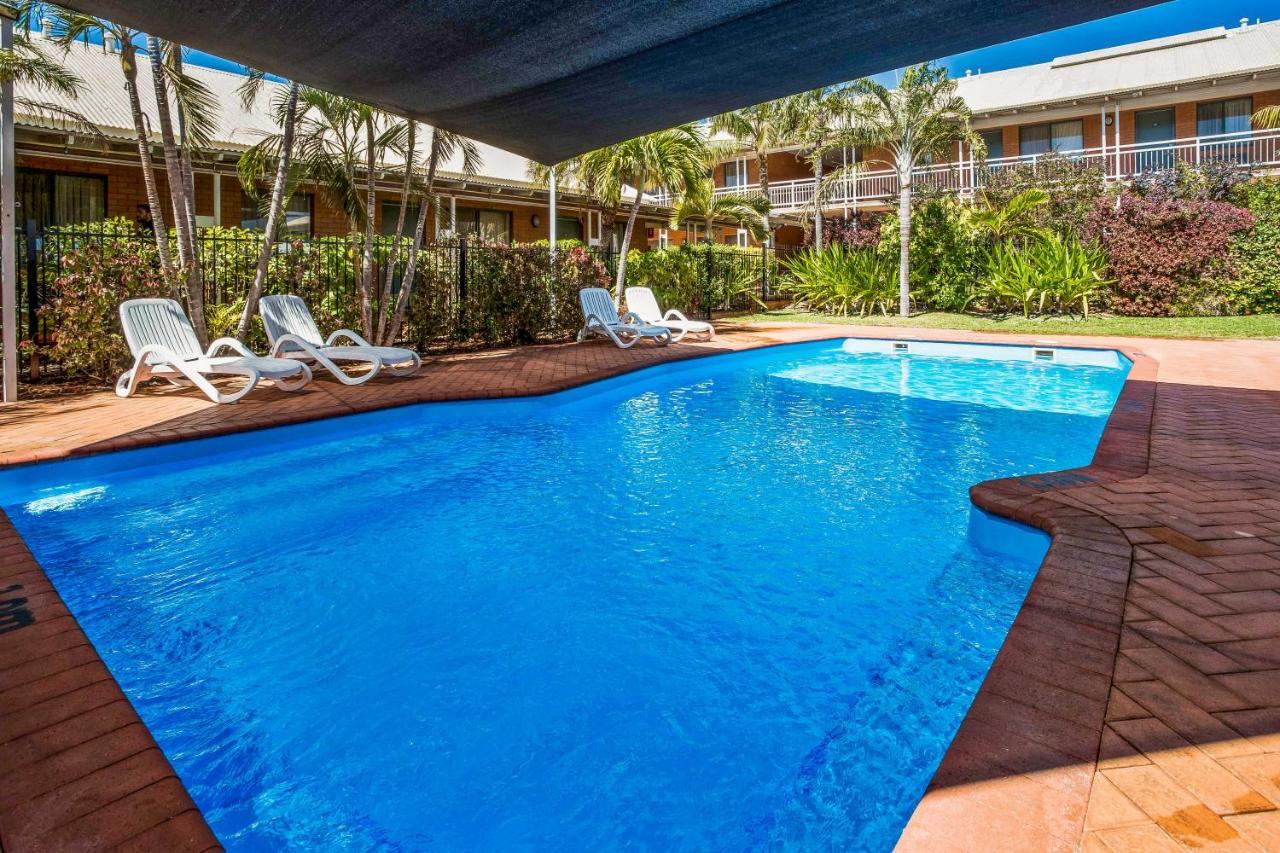 Karratha Central Apartments Екстериор снимка